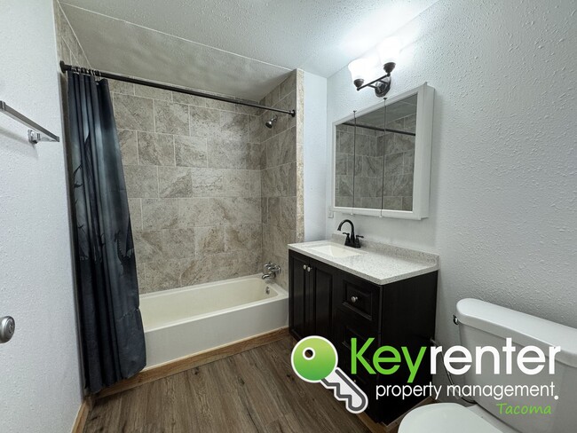 Building Photo - Newly Remodeled 2-Bedroom Home in Morton!