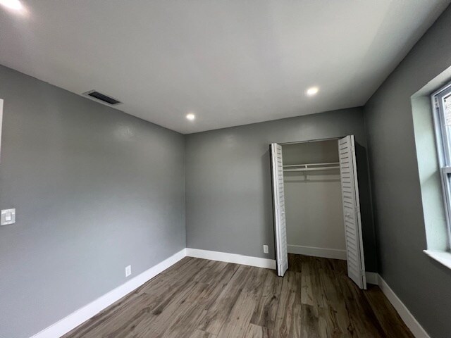 Building Photo - 5415 NW 22nd St