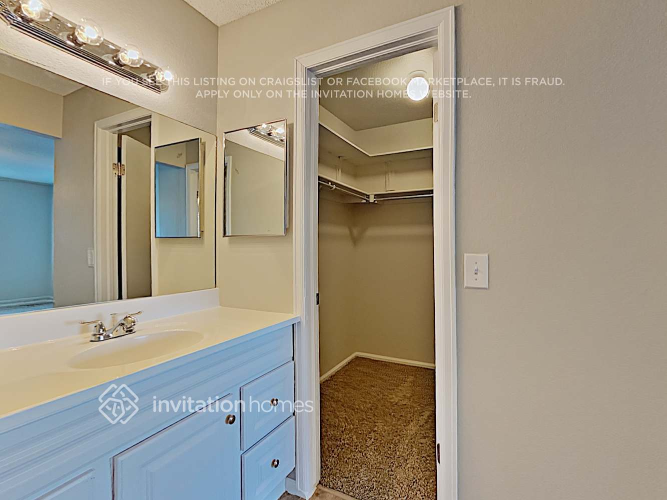 Building Photo - 9906 Garland Dr