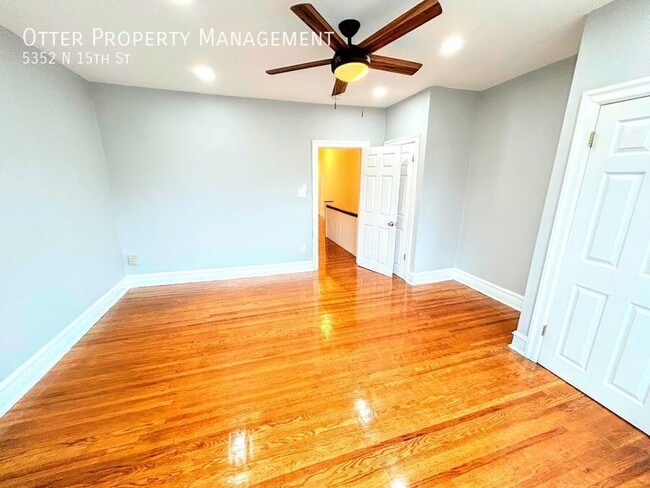 Building Photo - 5352 N 15th St