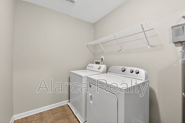 Building Photo - 13917 Singleleaf Lane