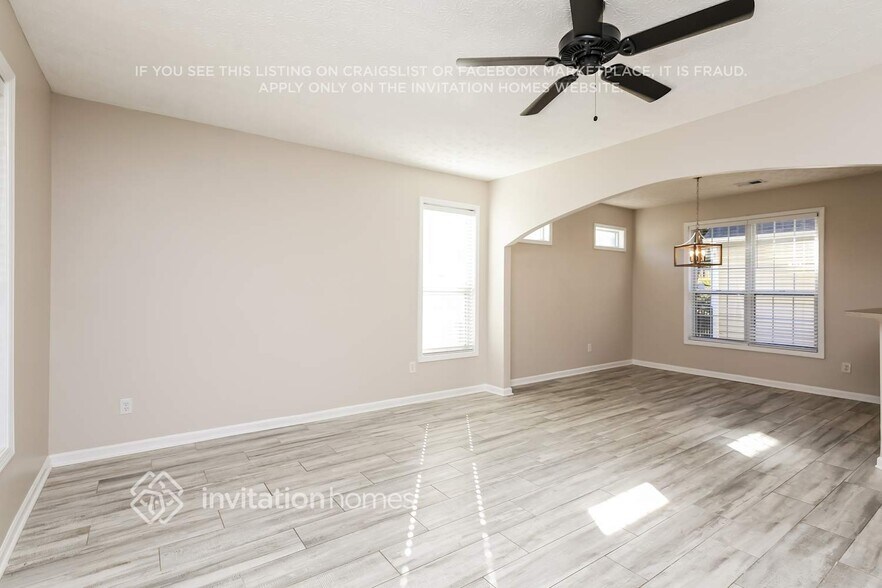 Building Photo - 307 Summerstone Ct