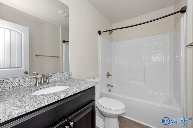 Building Photo - 130 Tybee Dr