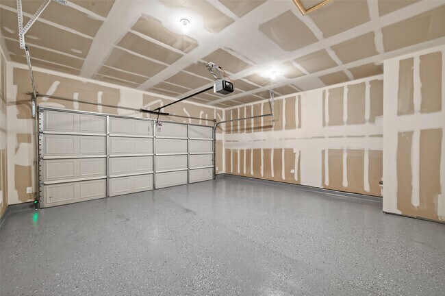 Building Photo - 31334 Gayle Prairie Oaks St