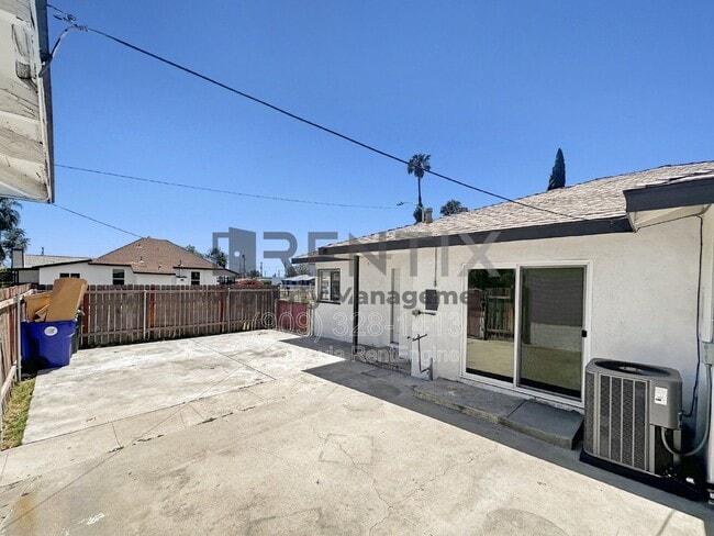 Building Photo - 7205 Osbun Rd