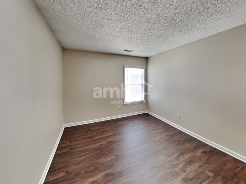 Building Photo - 11515 Bentham Ct