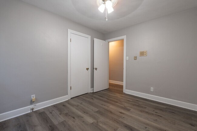 Building Photo - MOVE IN READY 4 Bedroom in Western Branch!