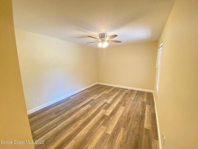 Building Photo - 1650 N Hwy A1A