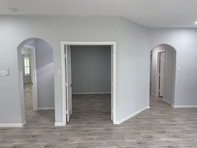 Building Photo - 32327 Cross Spring Park Ln