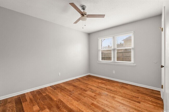 Building Photo - 1708 War Eagle Dr