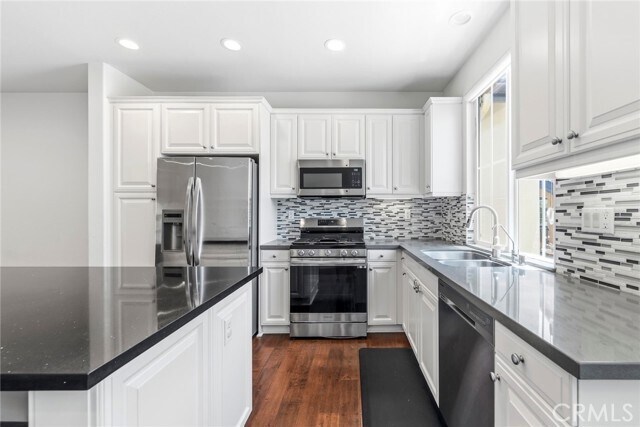 Building Photo - 2043 Owens Dr