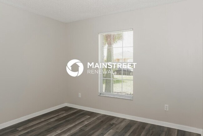 Building Photo - 3 Bedroom Pet-Friendly Home in MELBOURNE, FL with Main Street Renewal