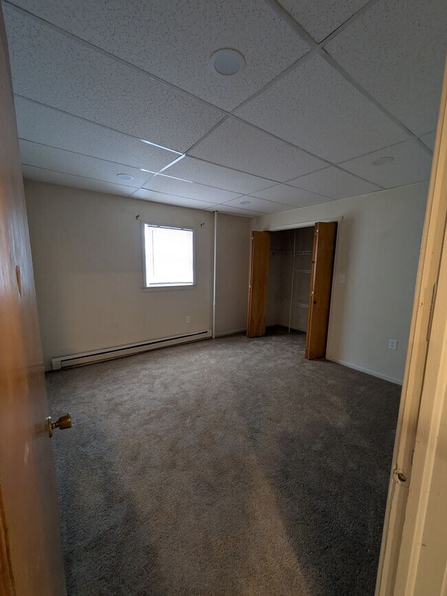 Building Photo - 601 Dean St