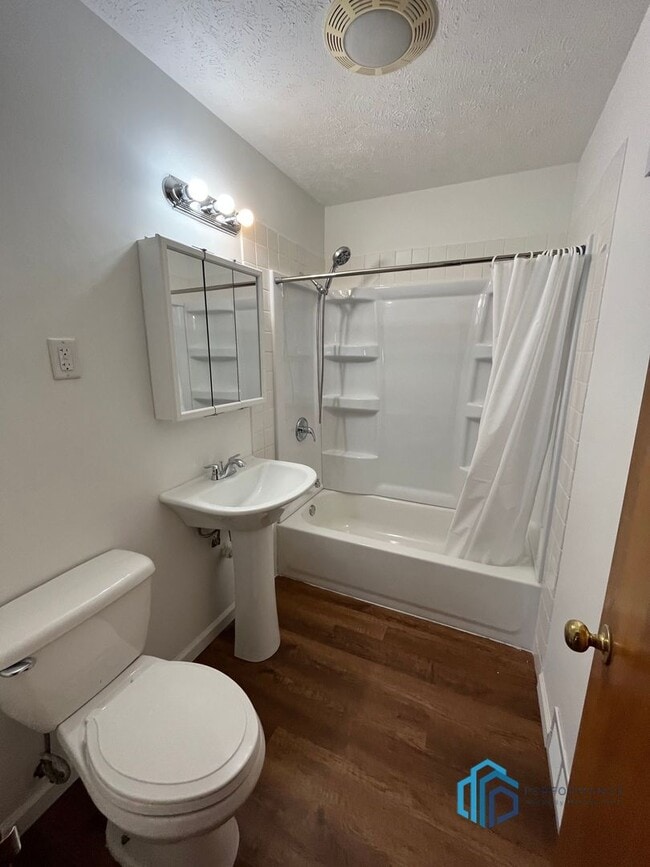 Building Photo - 1819 N 58th St