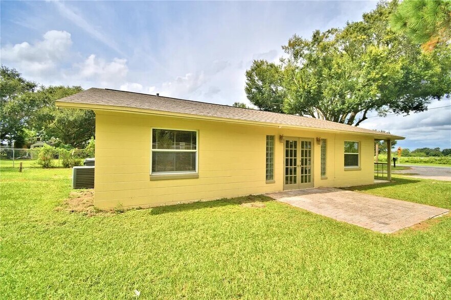 Building Photo - 3960 Avenue U NW