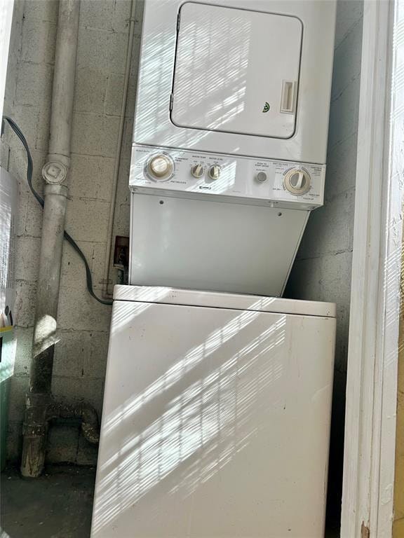 Building Photo - 8104 SW 21st Ct