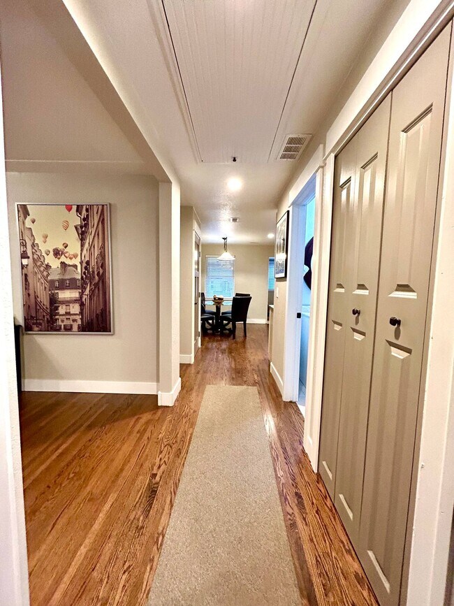 hall - 2925 Newton St