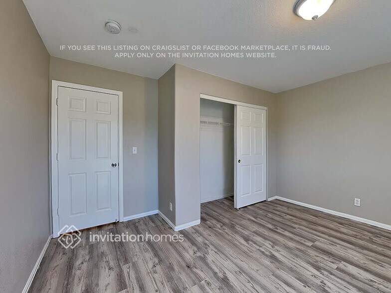 Building Photo - 9678 Lansing Cir