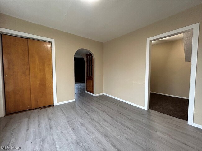 Building Photo - 3448 E 69th St