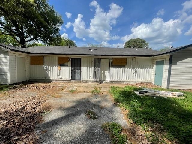 Building Photo - 3019 Carnes Ave