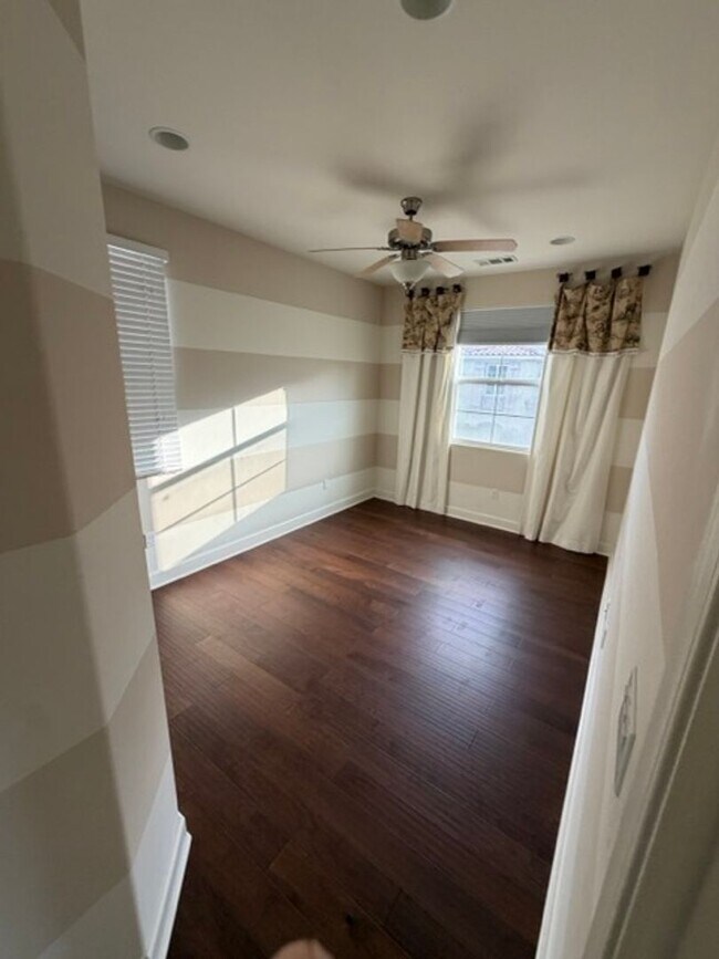 Building Photo - Beautiful home for rent in Atascadero