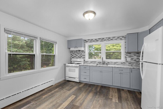 Building Photo - 81 Blueberry Dr