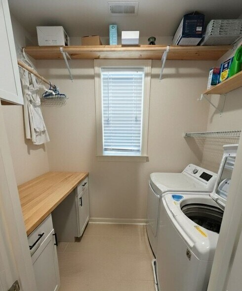 Building Photo - 9538-9513 13th Bay St