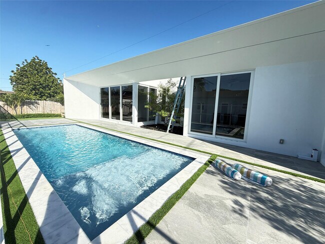 Primary Photo - 12245 SW 29th Terrace