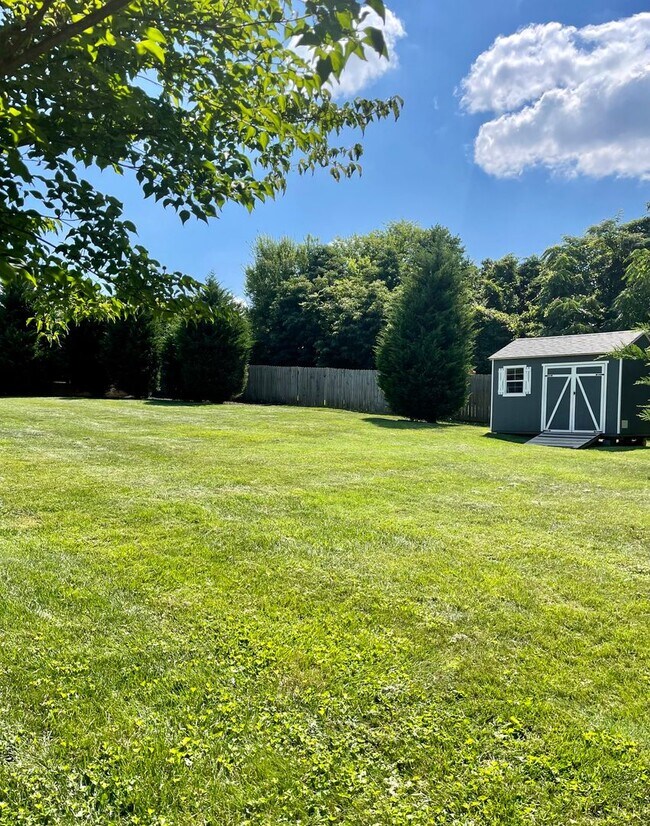 Building Photo - 229 Elkmont Rd