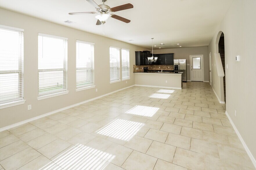 Building Photo - 9102 Sweet Blue Jasmine Ln