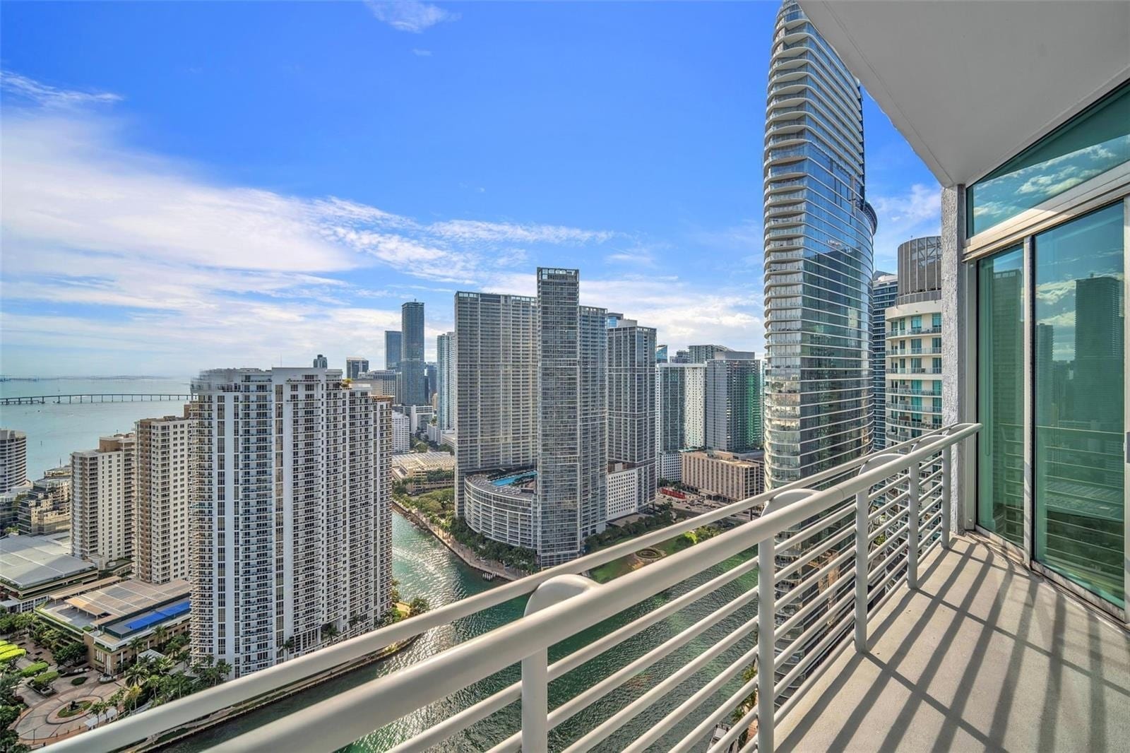 Building Photo - 325 S Biscayne Blvd