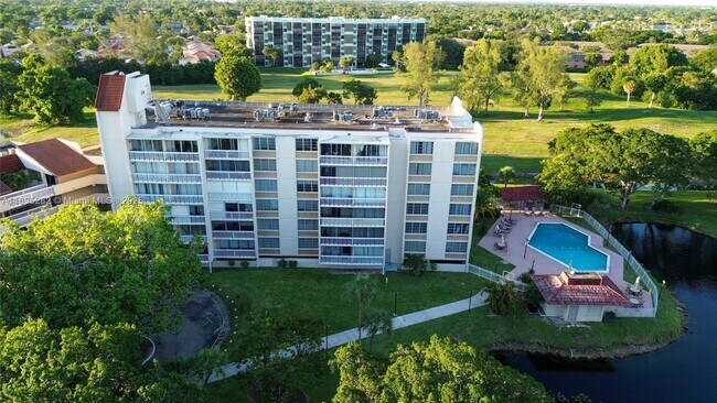 Building Photo - 7051 Environ Blvd
