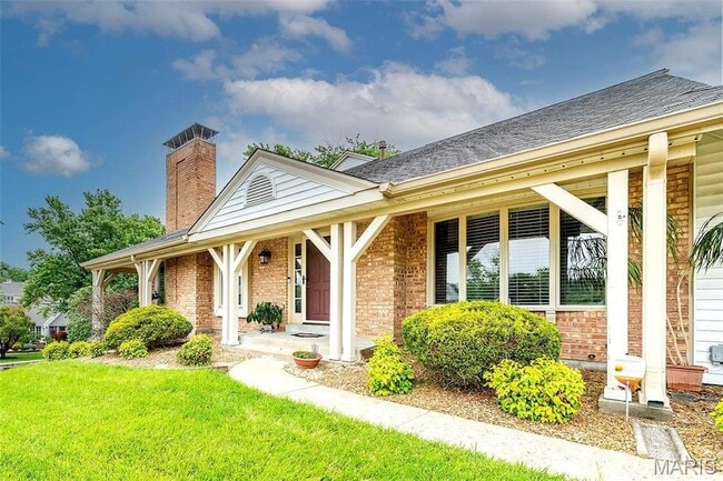 Building Photo - 14991 Broadmont Dr