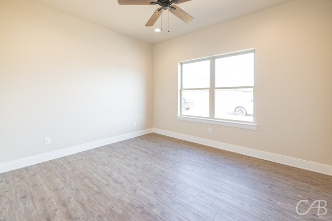 Building Photo - For Lease