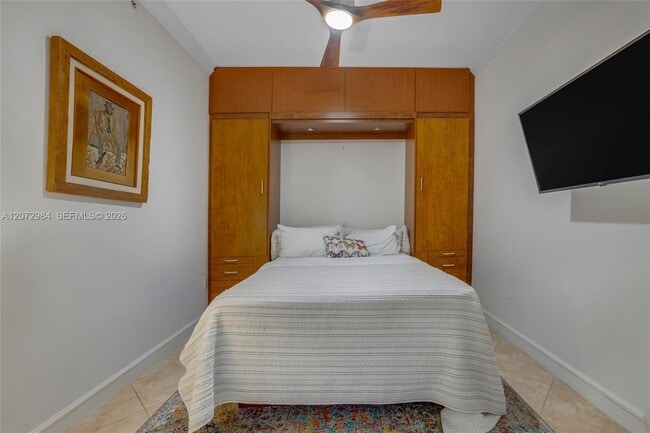 Building Photo - 4445 El Mar Dr