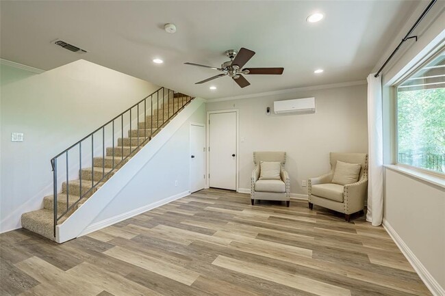 Building Photo - 8810 Mountain Path Cir