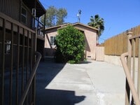 Building Photo - Move In Special 1/2 off the 1st Month's Rent!