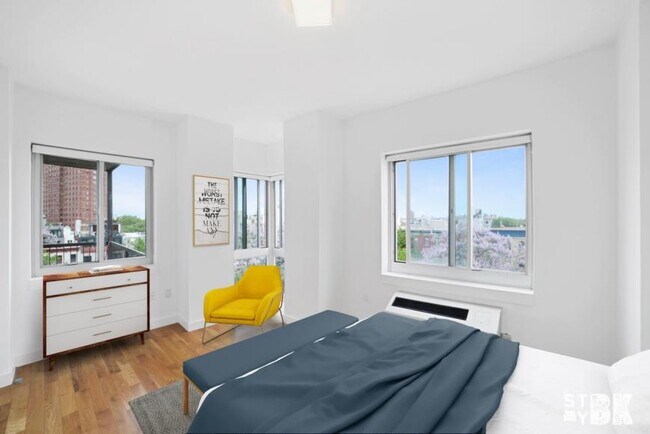 Building Photo - 3 bedroom in BROOKLYNBrooklyn NY 11238