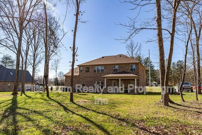 Building Photo - 4820 Beulah Church Rd