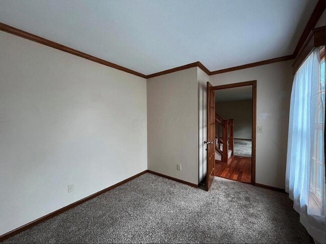 Building Photo - 440 Taylor Ave