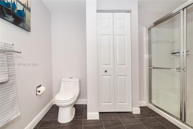 Building Photo - 17100 N Bay Rd