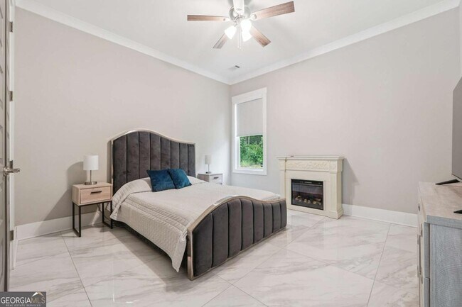 Building Photo - 1480 Chandler Rd