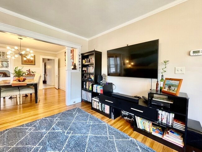 Building Photo - 55 Alma Ave