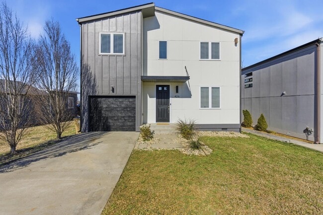 Building Photo - 426 Patterson St