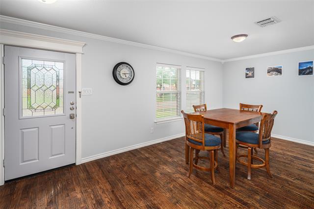 Building Photo - 1114 Fox Trail Dr