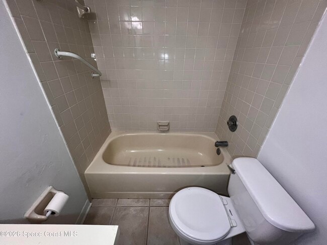 Building Photo - 1051 Clearmont St NE