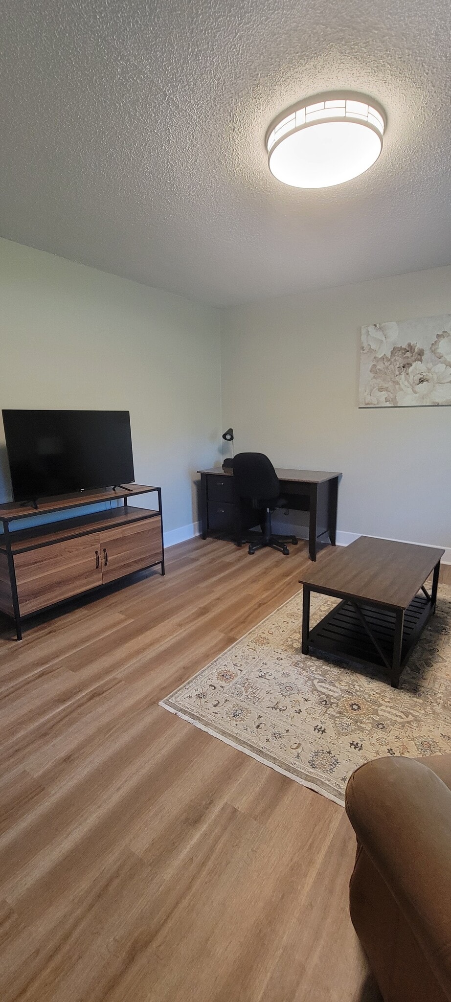 Building Photo - 405 Blyth Rd