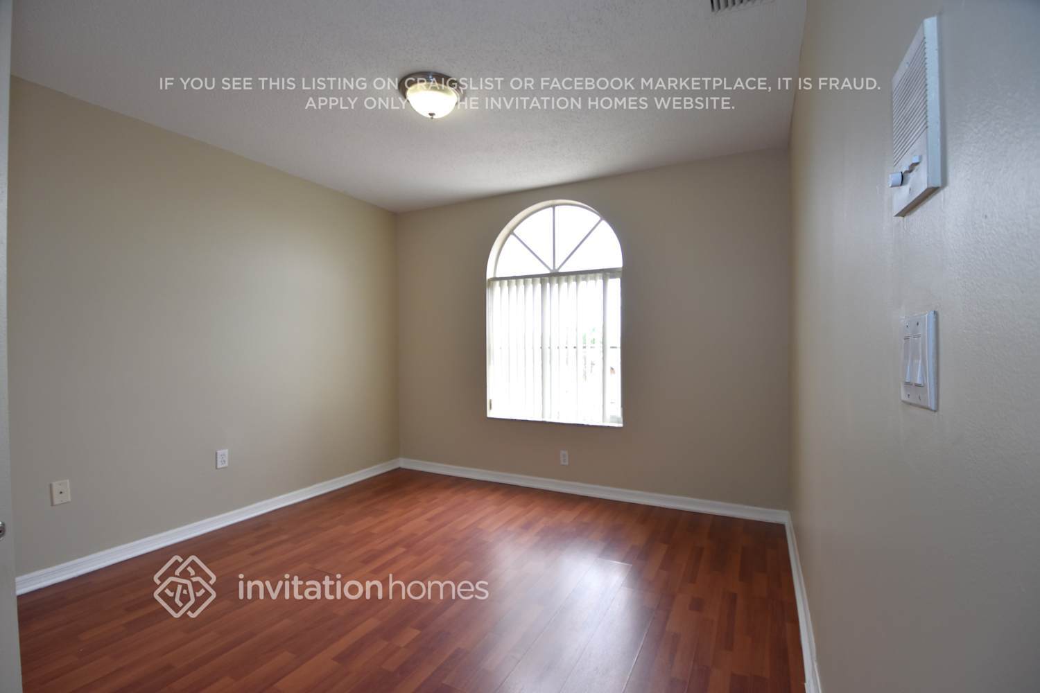 Building Photo - 14671 SW 156th Ave