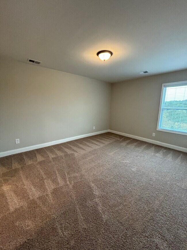 Building Photo - 4234 Lenox Dr