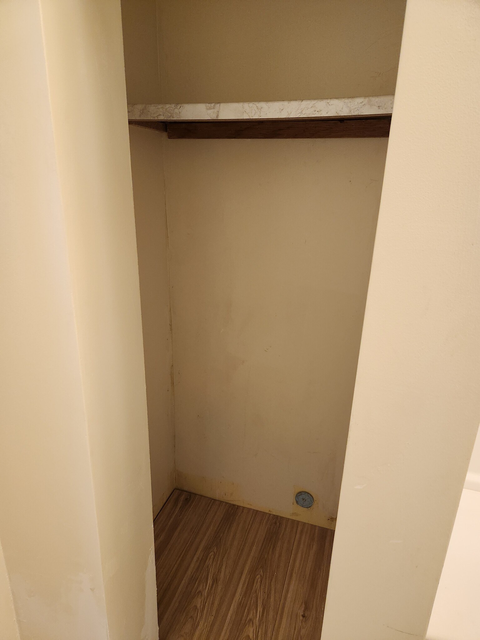Bedroom closet with 2 clothes rods - 1424 Avenue A